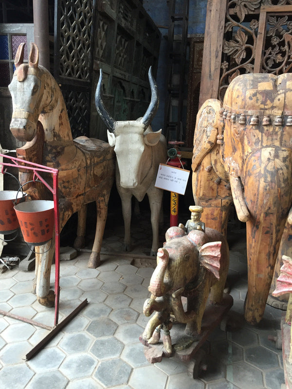 Furniture Shopping in India Tierra del Lagarto
