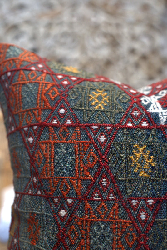 Vintage Turkish Cicim Kilim Pillow