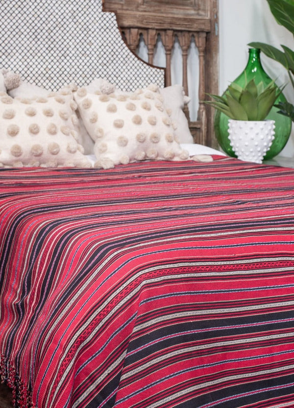 Handwoven Guatemalan Striped Blanket Tierra del Lagarto
