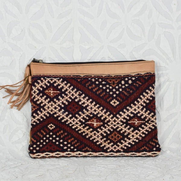 Macrame Clutch Bag – Hang Me U.P.