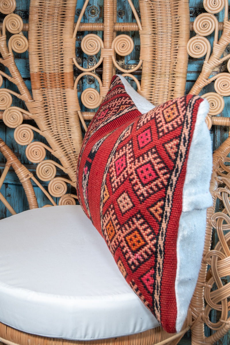Moroccan Kilim Pillow Lumbar Tierra del Lagarto
