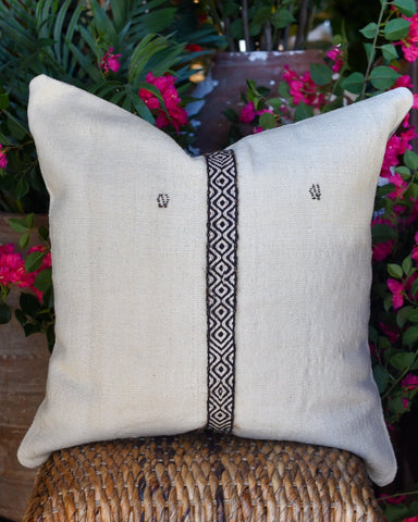 Tierra del Lagarto Turkish Kilim Pillow