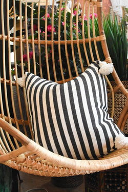 Striped Pompom Pillow - Square Tierra del Lagarto