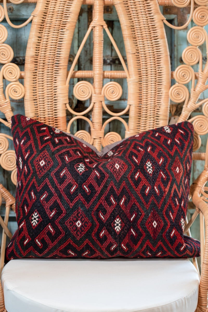 Vintage Turkman Kilim Pillow Tierra del Lagarto